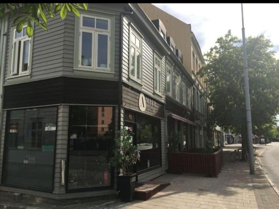 Romslig Studioleilighet Med Utsikt Over Kongensgate Appartement Trondheim